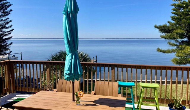 Riverfront*Shared Pool*3-Minute Walk to Beach (201) in Brevard County