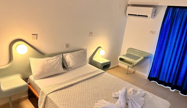 San Remo Hotel in Larnaca
