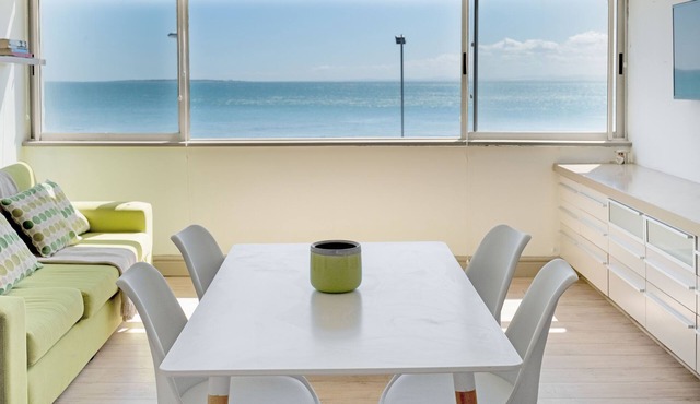 Sandringham 45 - Studio Apartment, Sleeps 2 in Cape Town