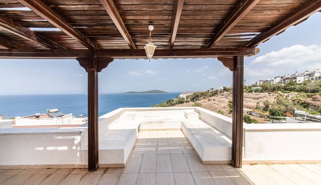 Sea View Duplex Private Villa in Bodrum Gundogan in Bodrum