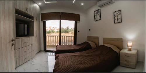 Sea view maisonette Chloraka