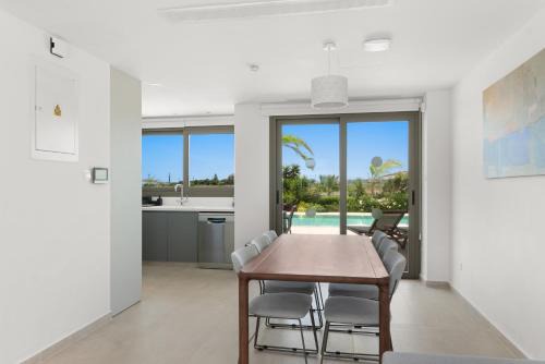 Serenity Waves Villa 17 in Larnaca