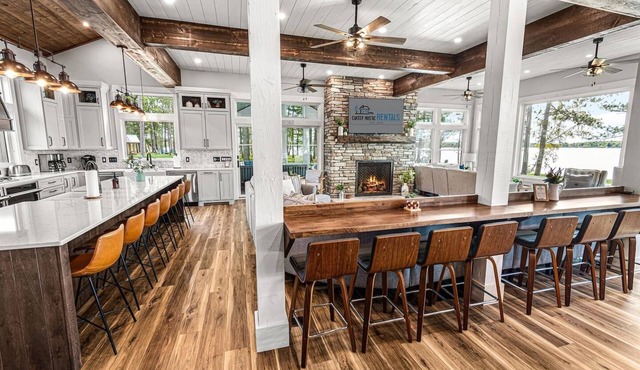Spooner Lake Island | Hot Tubs, Pool, Theatre in Spooner