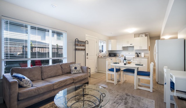 Stay at our comfy corner! in Surrey