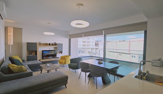 STAY Diamond Apartment in Larnaca
