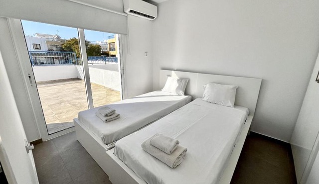 STAY Ease Apartment
