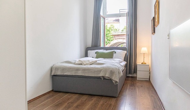 Stunning 1BR Apt. near AKH Building for Everyone in Wien