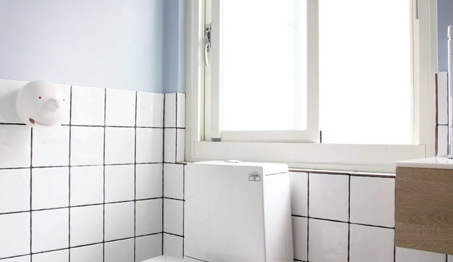 Stylish 4F Large Studio, Taipei, Elevator, AC, 1 unit in a floor, Walk to MRT in Taipei City
