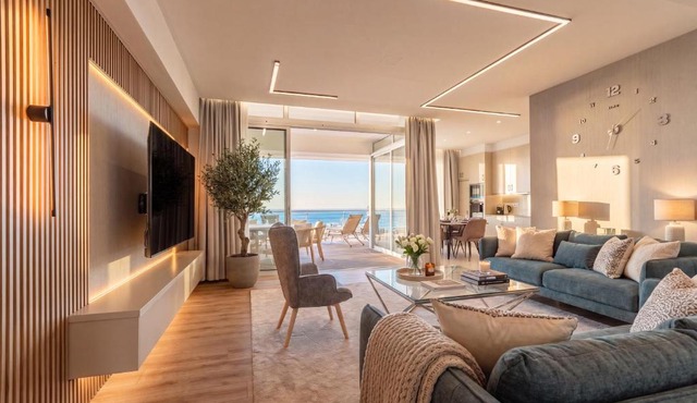 The Imperial Marina Penthouse Suite