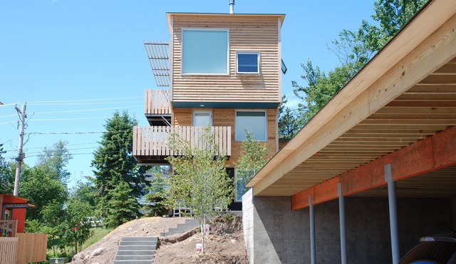 The SkyHouse- Life as Art- Sauna Available in Grand Marais