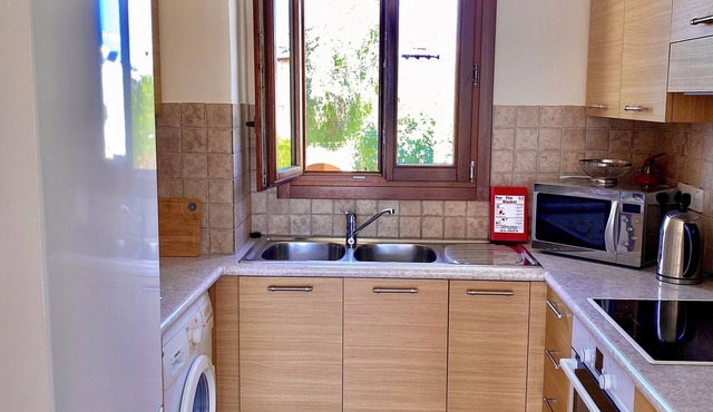 Theseus Village - 2-Bedroom Apartment with Pool View, Aphrodite Hills, Kouklia in Kouklia
