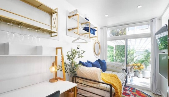 Tiny Living; Big Style in Oakland