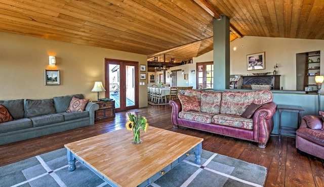 Tranquil Mountain Retreat w/Pool + Views in Jamul! in Jamul
