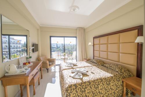 Tsokkos Gardens Hotel in Protaras