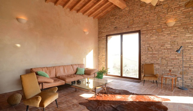 TUSCANY FOREVER RESIDENCE VILLA VI TERRA FIRST FLOOR APARTMENT in Saline di Volterra