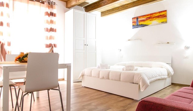 Two Hearts Accomodations in Cefalù