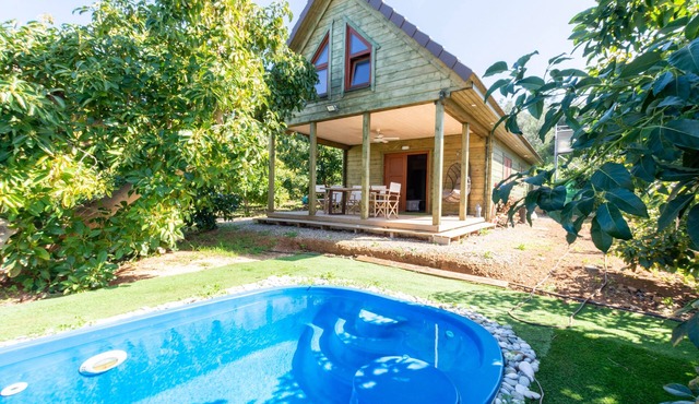 Villa Escape - a villa that sleeps 6 guests in 2 bedrooms