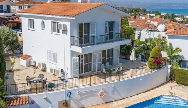Villa Koryfi - Argaka - 3 Bedroom villa minutes walk from the beach (6 guests) in Argaka