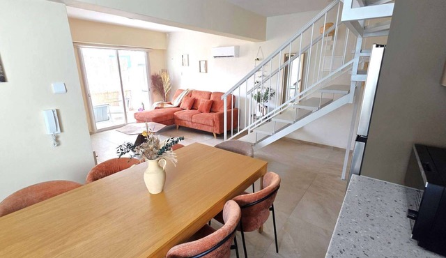 Warm Design 3BR Beach 7-min walk Peaceful