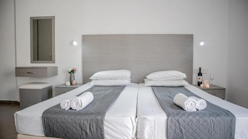 Windmills Hotel Apartments in Protaras