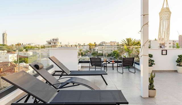 YAMAS Urban Living Spiridonons Sunny 1 BR in Limassol