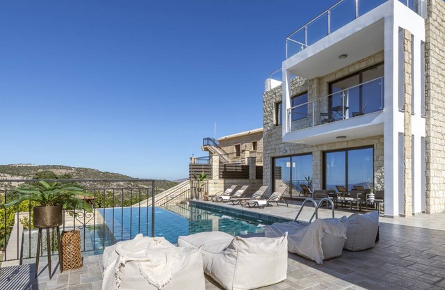 180 m² Villa ∙ 4 bedrooms ∙ 8 guests
