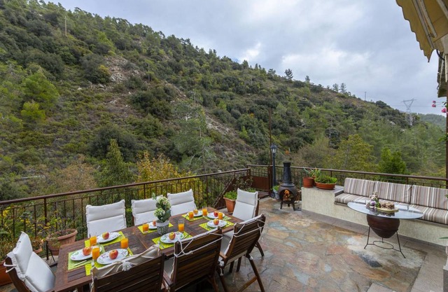 200 m² Villa ∙ 4 bedrooms ∙ 8 guests