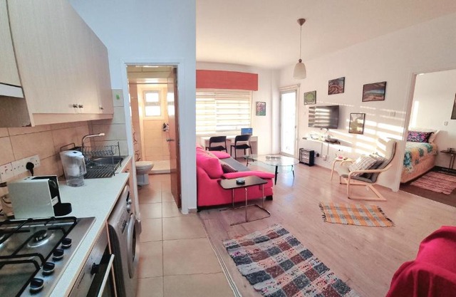 ARTEMIS 3, Beachfront Boutique Apartment