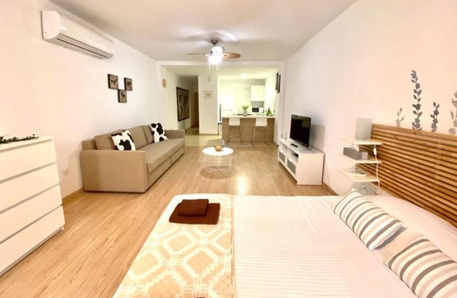 Beachfront Boutique Apartment - Eden Building
