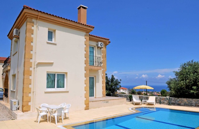 Villa Mountain Sea 