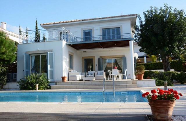 How to Rent Your Own Villa in Paphos with Fantastic Private Pool, Paphos Villa 1418
