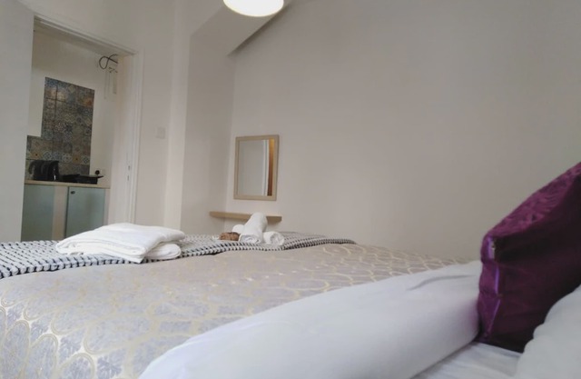 Katsikantaris City Center Home with AC+ Balcony #6