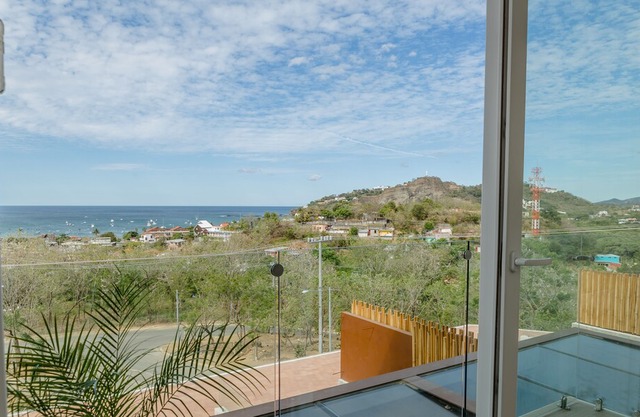 La Santa María - 2 bedroom Apartment with balcony in San Juan del Sur