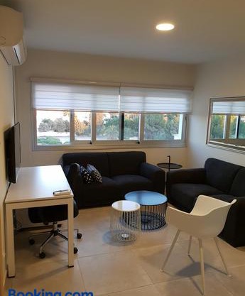 Luxury Modern Spacious Flat In Egkomi
