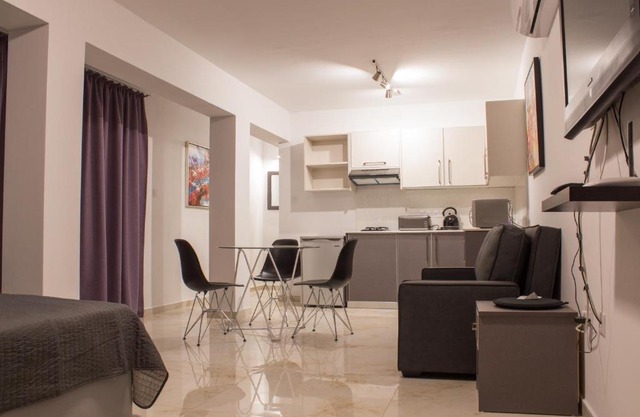 Makronissos Beach Studio