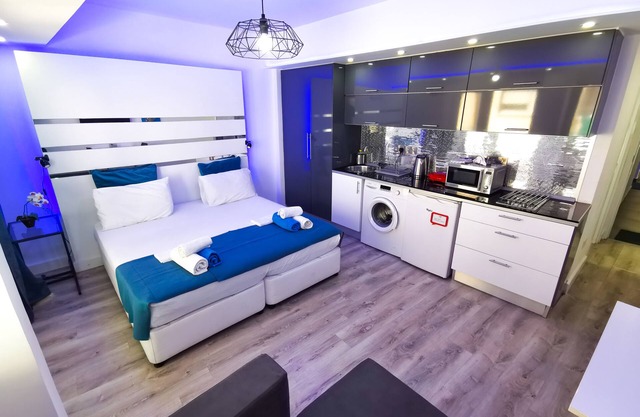 Mariandry Boutique Apt.32 (1D)