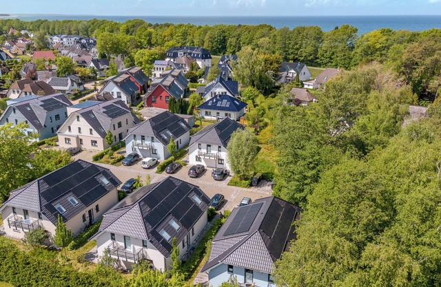 Modern accommodations near the beach. in Zingst