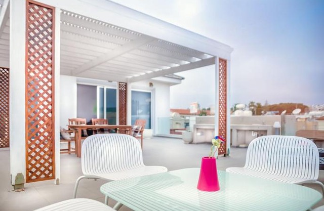 Napian Suites