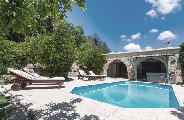 Nice home in Miliou Paphos with 2 Bedrooms, Outdoor swimming pool and Swimming pool