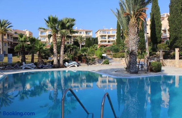 Regina Gardens, Phase 1 (Sea View)