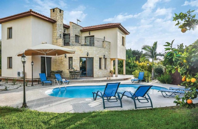 Stavros Villa