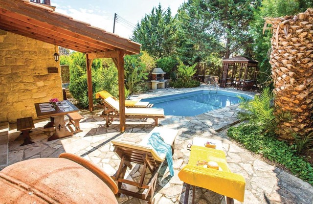 Stunning home in Miliou Paphos with 3 Bedrooms, Sauna and Outdoor swimming pool