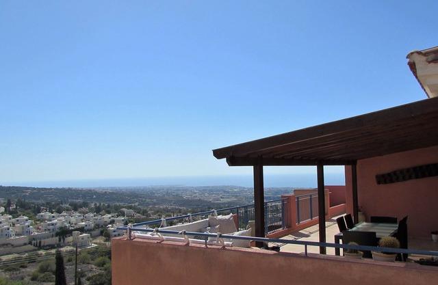 Tala Hilltop Penthouse - 360 Seaview