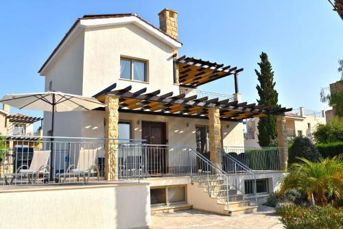 Limni Beach Villa 