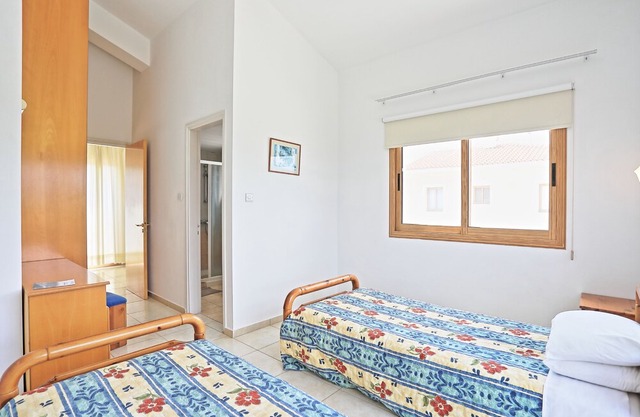 Villa Athina Finiki: Private pool and gardens, A/C, Wi Fi, sea views