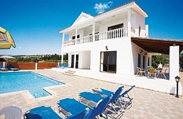 VILLA LAMBRIANA-4 Bedroom Villa With Private Pool And Sea View