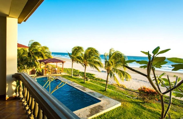 Villas Iguana A-7 Beachfront Condo in Iguana