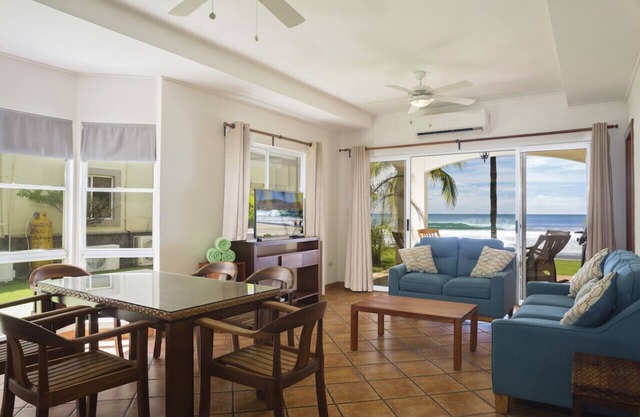 Villas Iguana Beachfront 