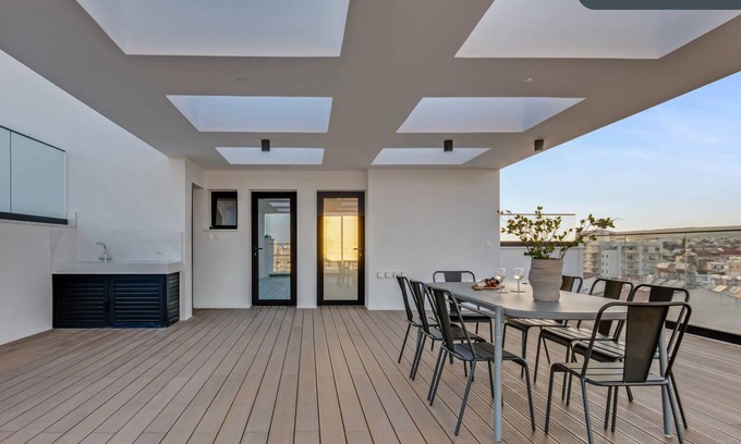 Limassol Apartment | 110 m² Apartment ∙ 4 bedrooms ∙ 8 guests