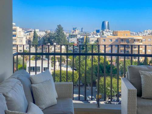 Neapolis Apartment | 130 m² Apartment ∙ 3 bedrooms ∙ 6 guests